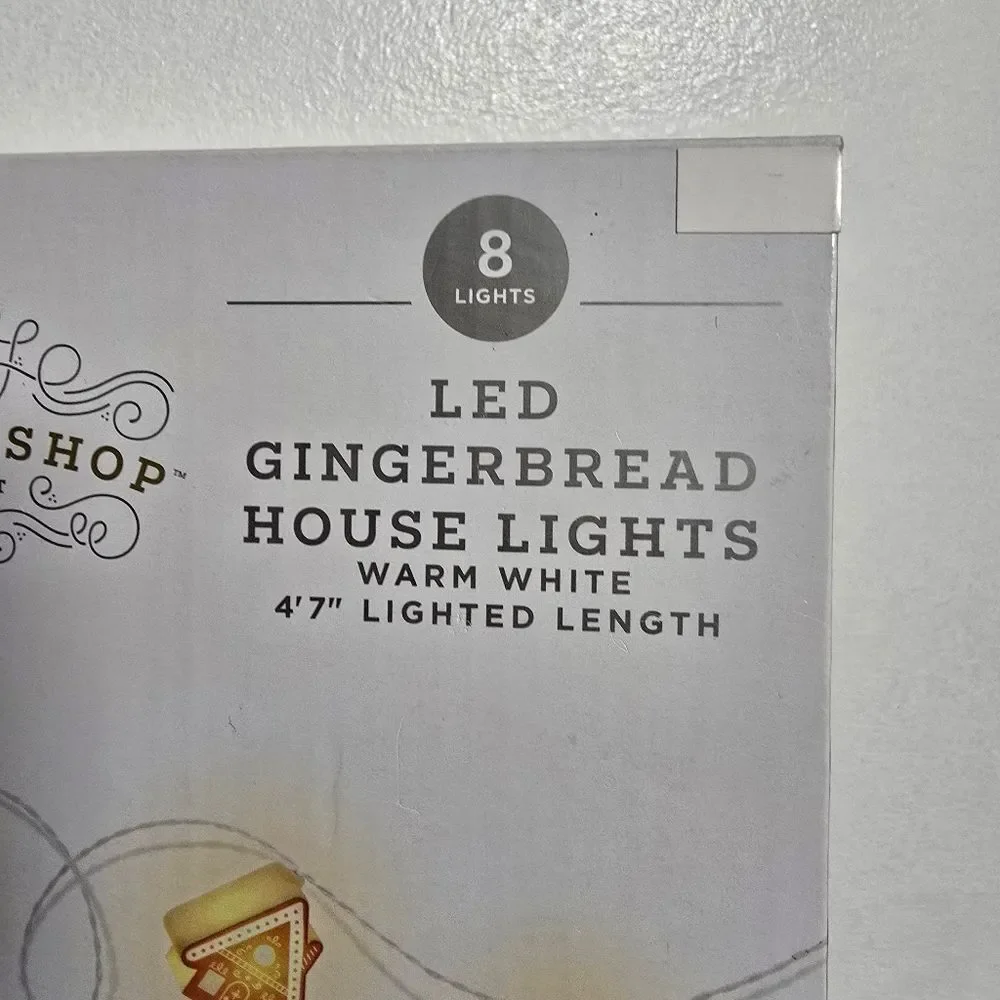 Wondershop Led Gingerbread Houses Lights, 5' 7